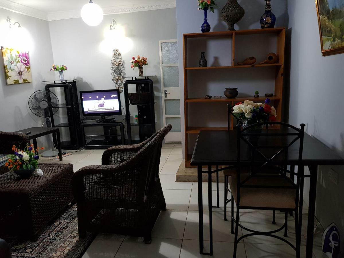 Summer Pines Apartment Lusaka Luaran gambar